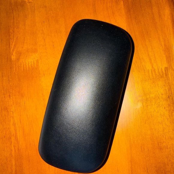 Saint Laurent Brown Cat-Eye Sunglasses - Picture 8 of 8